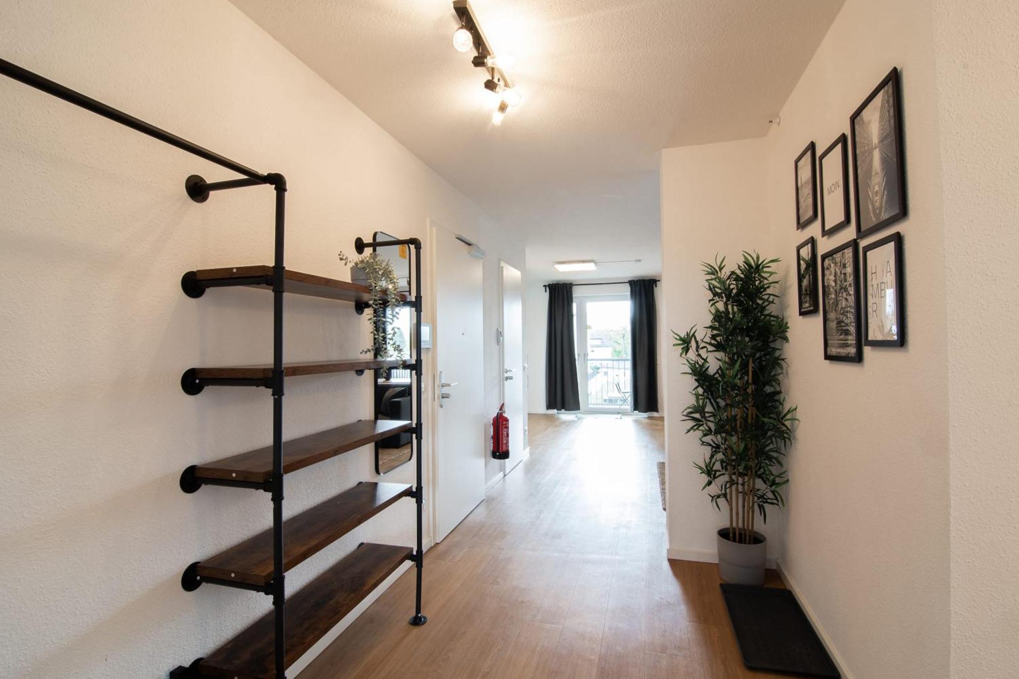 Central Apartment 4 Bedrooms For Up To 12 Guests Hamburg-Harburg Exteriör bild